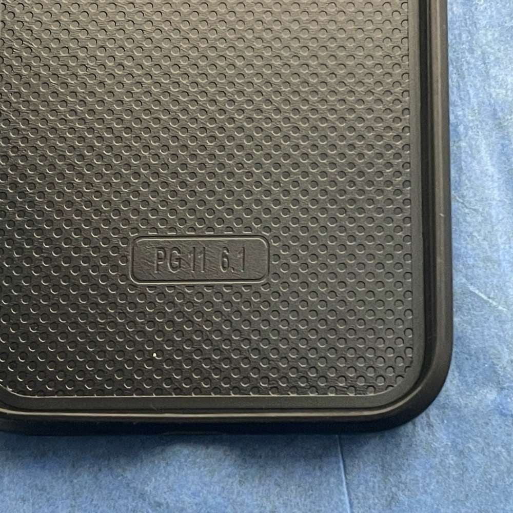 iPhone 11 Dark Green phone case 🍀 - Picture 3 of 3